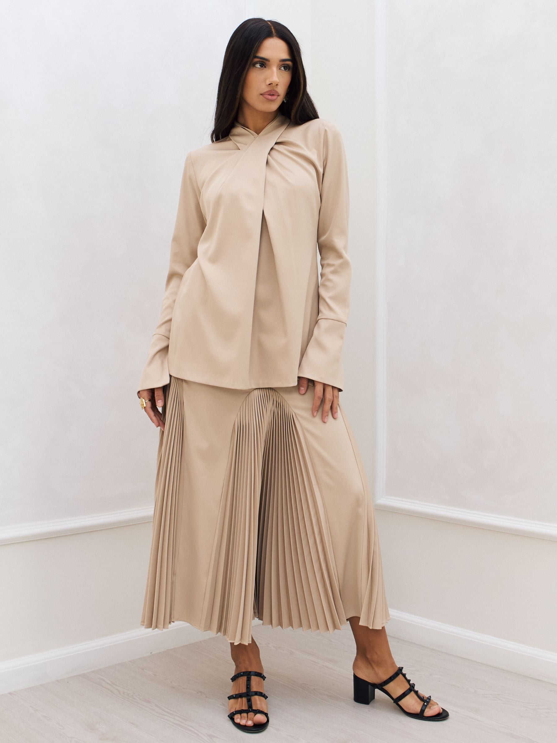 Sara Pleated Skirt