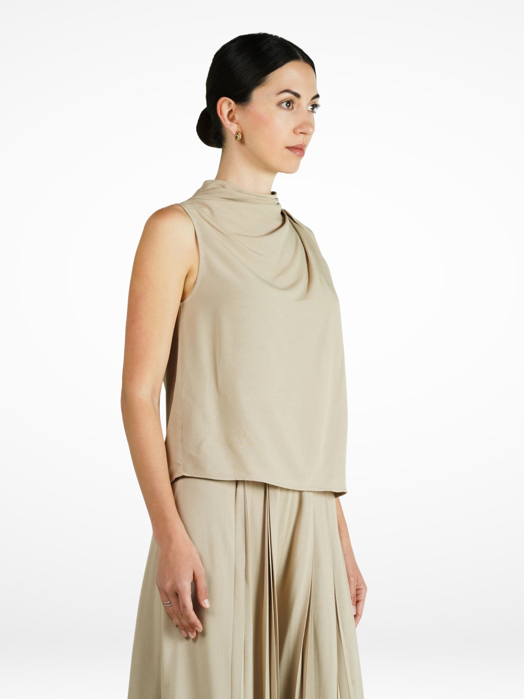 Muzoon Sleeveless Top