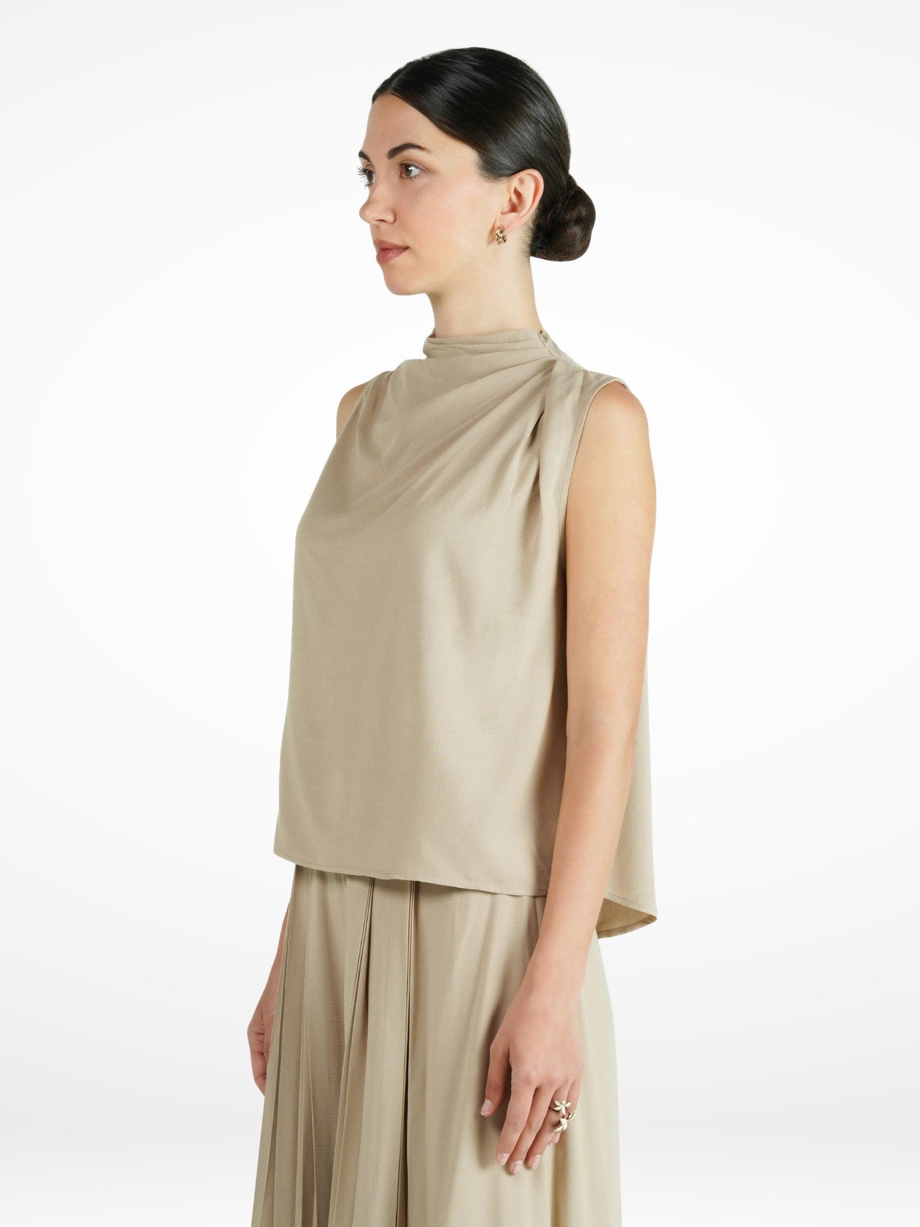 Muzoon Sleeveless Top
