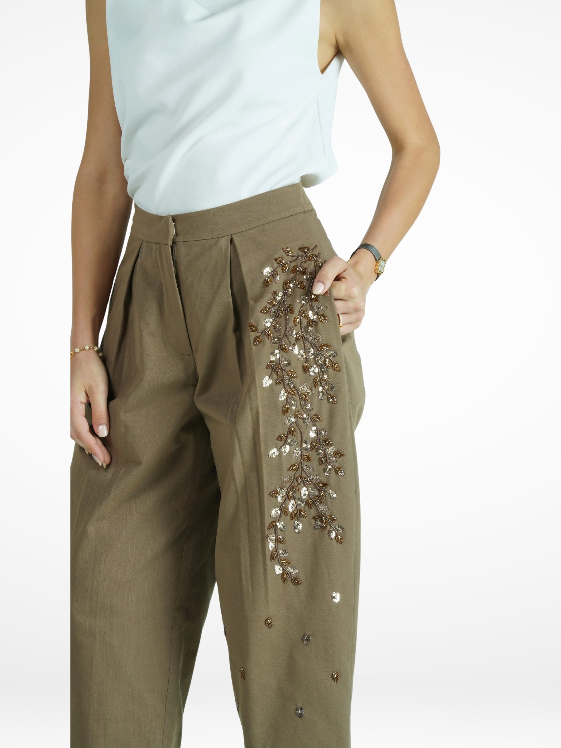 Muzoon Barrel Pants